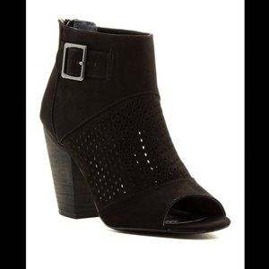 Carlos Santana Austen Open Toe Ankle Boots